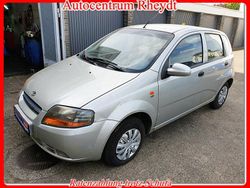 Silber Gebraucht 2003 Chevrolet Kalos Limousine | 2.790 € (Teuer)