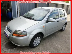 Silber Gebraucht 2003 Chevrolet Kalos Limousine | 2.790 € (Teuer)