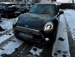 Schwarz Gebraucht 2018 Mini Clubman Kombi | 16.500 € (Etwas zu teuer)