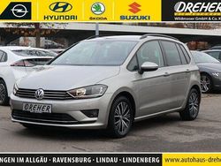 Silber Gebraucht 2016 VW Golf Sportsvan Allstar Van / Kleinbus | 13.980 € (Etwas zu teuer)