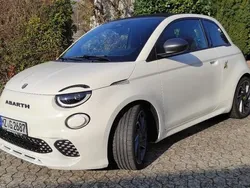 Weiß Gebraucht 2024 Abarth 500C Turismo Cabrio | 28.499 €