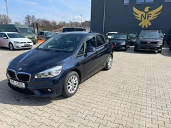 Blau Gebraucht 2015 BMW 220 Active Tourer Basis Van / Kleinbus | 9.990 € (Fairer Preis)