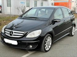 Schwarz Gebraucht 2006 Mercedes B200 Van / Kleinbus | 4.250 € (Fairer Preis)
