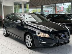 Grau Gebraucht 2014 Volvo V60 Momentum Kombi | 13.300 € (Fairer Preis)
