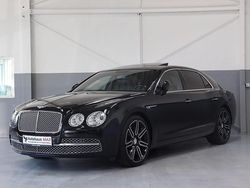 Schwarz Gebraucht 2015 Bentley Flying Spur Mulliner Limousine | 99.990 €