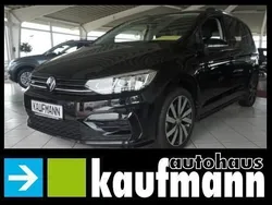 Schwarz Gebraucht 2023 VW Touran Highline Van / Kleinbus | 37.390 € (Etwas zu teuer)