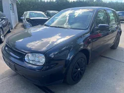 Schwarz Gebraucht 2003 VW Golf IV Limousine | 800 € (Guter Preis)