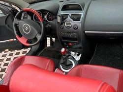 Schwarz Gebraucht 2007 Renault Mégane Cabriolet Cabrio | 2.000 €