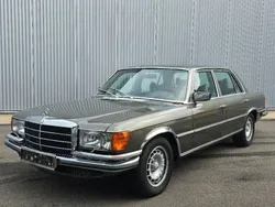 Grau Gebraucht 1978 Mercedes 450 Limousine | 37.500 €