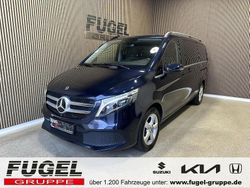 Cavansitblau metallic Gebraucht 2019 Mercedes V220 Avantgarde Van / Kleinbus | 37.995 € (Fairer Preis)