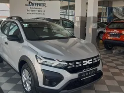Silber Gebraucht 2023 Dacia Sandero Stepway Kleinwagen | 17.290 € (Fairer Preis)