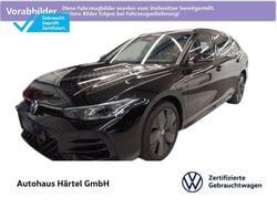 Grenadillschwarz (black), metallic Gebraucht 2025 VW Passat Style Kombi | 46.800 € (Fairer Preis)