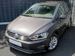 Grau Gebraucht 2015 VW Golf VII LOUNGE Limousine | 13.299 € (Fairer Preis)