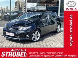 Mysticschwarz mica Gebraucht 2014 Toyota Auris Executive Limousine | 10.980 € (Guter Preis)