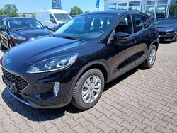 Agate black Gebraucht 2024 Ford Kuga SUV | 23.900 € (Superpreis)