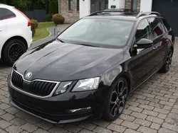 Schwarz Gebraucht 2018 Skoda Octavia Ambition Kombi | 11.500 € (Guter Preis)