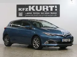 Denimblau Gebraucht 2016 Toyota Auris Hybrid Executive Limousine | 13.950 € (Fairer Preis)