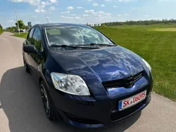 Blau Gebraucht 2009 Toyota Auris Limousine | 4.899 € (Fairer Preis)