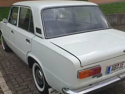 Lada 1200