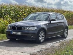 Grau Gebraucht 2005 BMW 118 Kleinwagen | 2.950 € (Guter Preis)