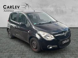 Schwarz Gebraucht 2009 Opel Agila Limousine | 3.190 € (Guter Preis)