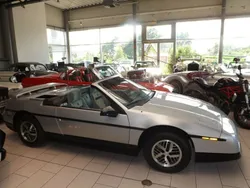 Silber Gebraucht 1987 Pontiac Fiero Cabrio | 28.850 €