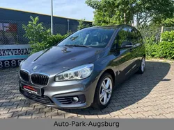 Grau Gebraucht 2016 BMW 220 Gran Tourer Sport Line Van / Kleinbus | 8.980 € (Guter Preis)
