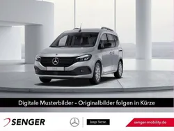 Andere Gebraucht 2023 Mercedes EQT200 Van / Kleinbus | 27.850 € (Fairer Preis)