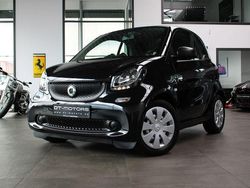 Schwarz Gebraucht 2016 Smart ForTwo Coupé Coupé | 5.400 € (Etwas zu teuer)