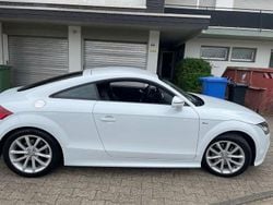 Weiß Gebraucht 2014 Audi Coupé Coupé | 15.000 €