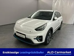 Weiß Gebraucht 2022 Kia e-Niro Spirit SUV | 22.480 € (Superpreis)