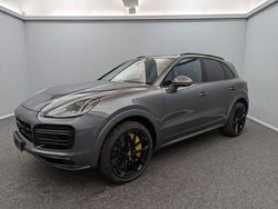 Grau Gebraucht 2020 Porsche Cayenne SUV | 104.999 €