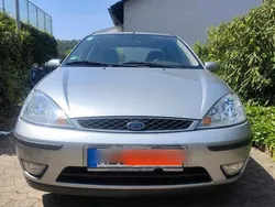 Gebraucht 2002 Ford Focus Ghia Limousine | 1.450 € (Fairer Preis)