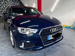 Blau Gebraucht 2020 Audi A3 Limousine | 22.000 € (Fairer Preis)