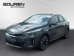 Grau Gebraucht 2023 Kia XCeed 4 SUV | 24.790 € (Etwas zu teuer)