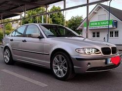 Silber Gebraucht 2005 BMW 316 Limousine | 3.000 €