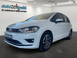 White metallic Gebraucht 2017 VW Golf Sportsvan Sound Van / Kleinbus | 13.950 € (Fairer Preis)