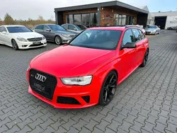 Rot Gebraucht 2013 Audi RS4 Exclusive Limousine | 37.999 € (Fairer Preis)