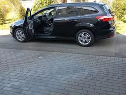 Schwarz Gebraucht 2013 Ford Focus Kombi | 5.300 € (Fairer Preis)