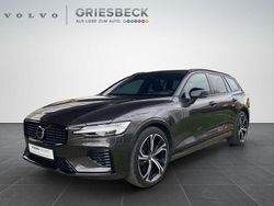 Platinum grey / metallic Gebraucht 2023 Volvo V60 Plus Kombi | 40.990 € (Fairer Preis)