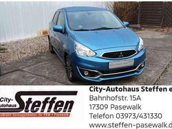 Atollblau Gebraucht 2017 Mitsubishi Space Star Edition Limousine | 8.500 € (Fairer Preis)