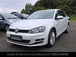 Weiß Gebraucht 2014 VW Golf VII Cup Limousine | 8.790 € (Fairer Preis)