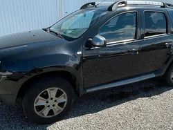 Schwarz Gebraucht 2016 Dacia Duster SUV | 6.990 € (Guter Preis)