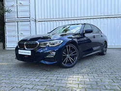 Blau Gebraucht 2019 BMW 330 M Sport Limousine | 43.100 € (Teuer)