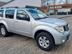 Silber Gebraucht 2007 Nissan Pathfinder SUV | 8.750 € (Etwas zu teuer)