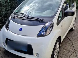 Weiß Gebraucht 2013 Citroën C-zero Kleinwagen | 4.499 €