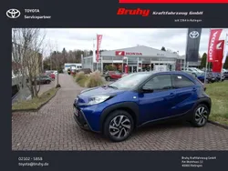 Juniper blue Neu 2025 Toyota Aygo Kleinwagen | 19.250 €
