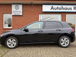 Schwarz Gebraucht 2023 VW Golf Life Limousine | 21.795 € (Guter Preis)