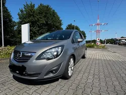 Braun Gebraucht 2011 Opel Meriva Van / Kleinbus | 4.900 € (Fairer Preis)