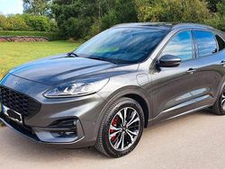 Grau Gebraucht 2020 Ford Kuga ST-Line SUV | 22.999 € (Fairer Preis)